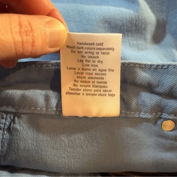 Judy Blue Cropped Wide Leg Jeans in Vibrant Blue - Picture 8 of 8